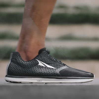 Scarpe per correre sulla neve